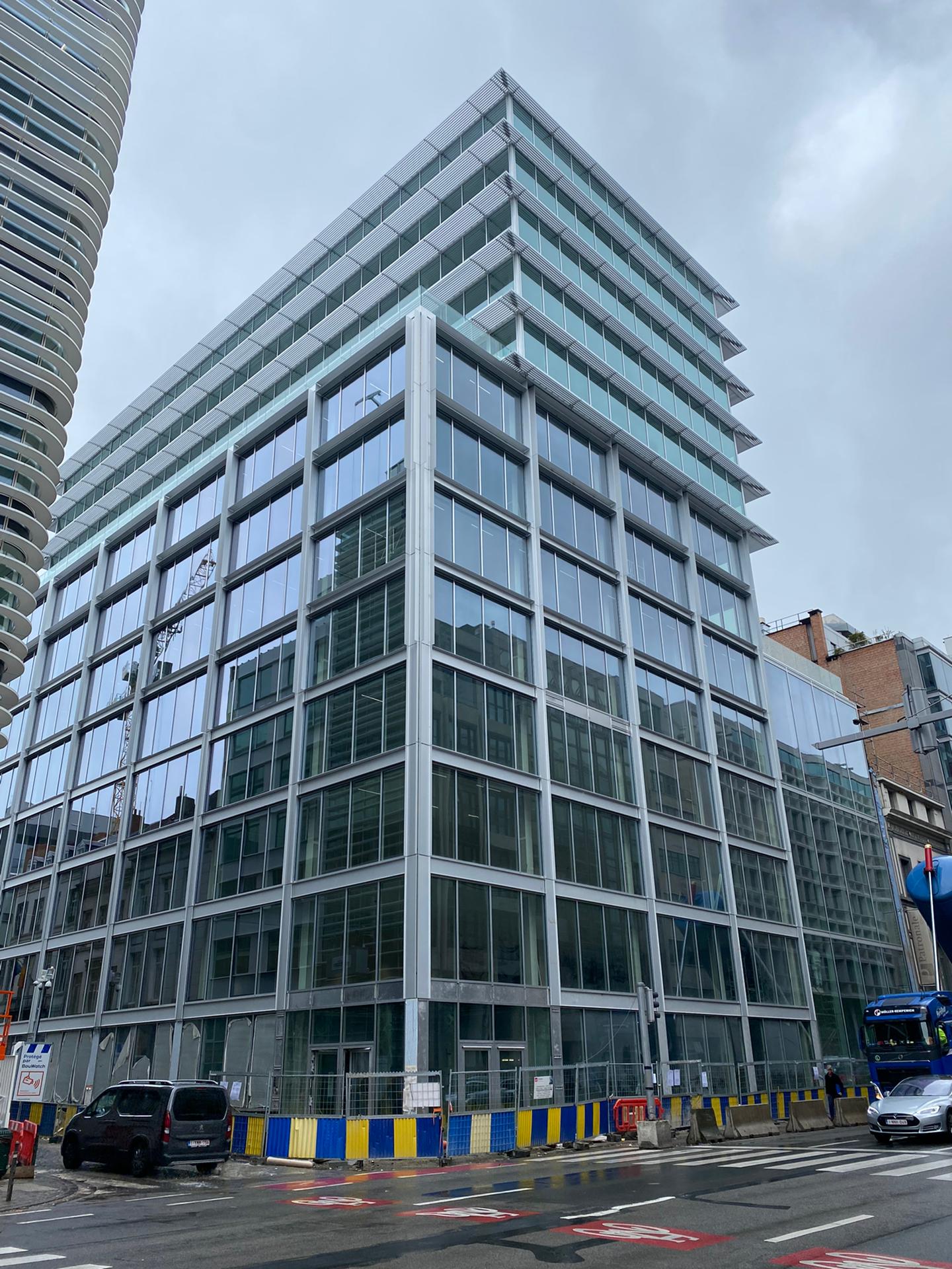 Blowerdoortest methode A kantorenproject Commerce 46 Brussel