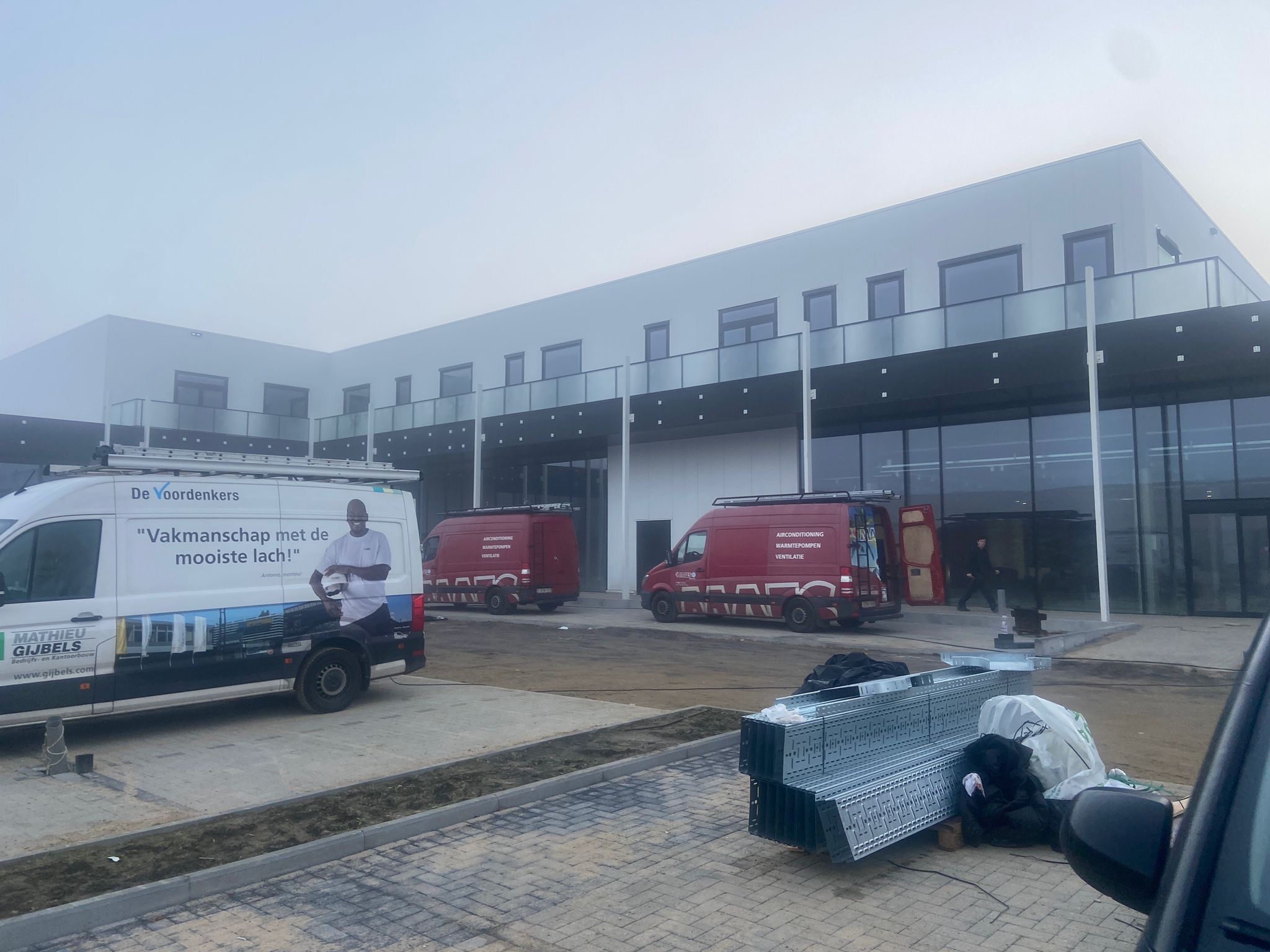 Zabra Real Estate blowerdoortesten industrie te Diest
